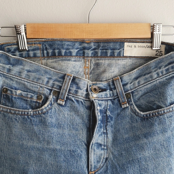 Rag & Bone mid rise slim mom jeans size 25 - Picture 2 of 4